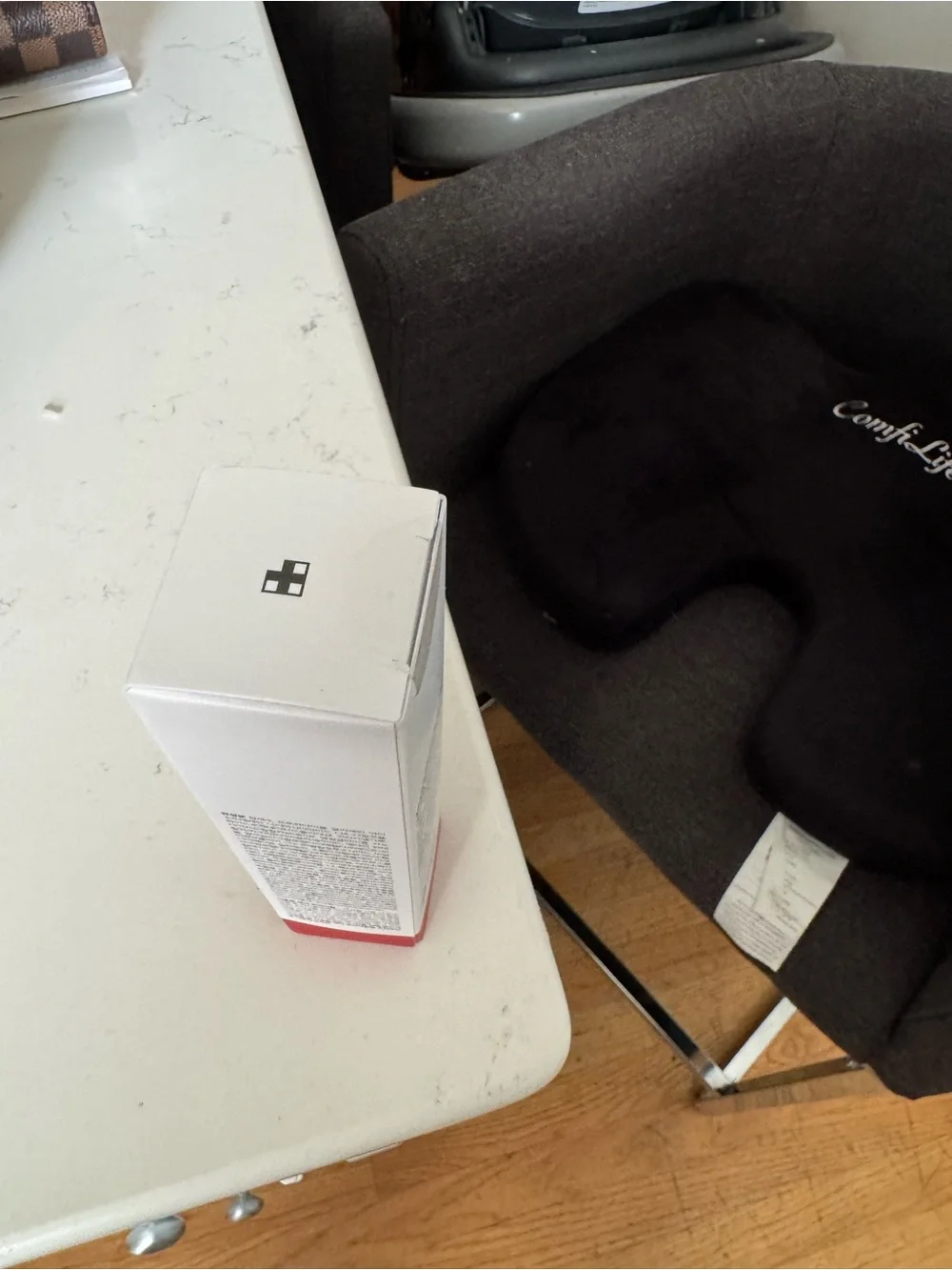 medicube 3H Relief Cream - White & Red Packaging